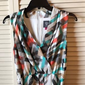 Gorgeous abstract Vince Camuto dress - size 8